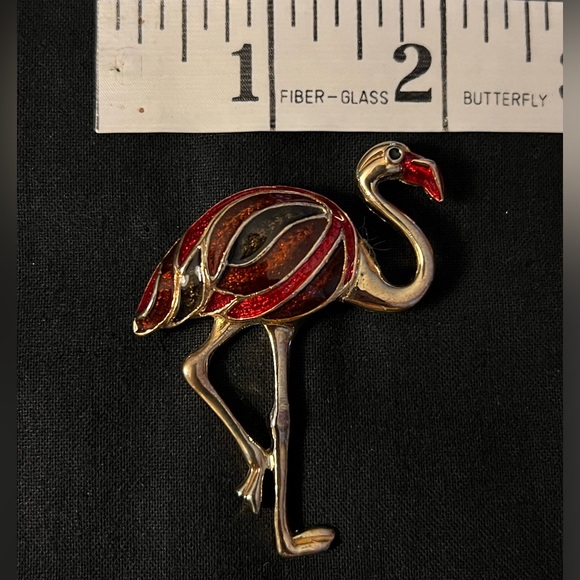 Flamingo Brooch - Picture 6 of 9